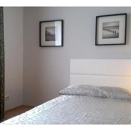 דירה Old-Town Unirii Apartments *