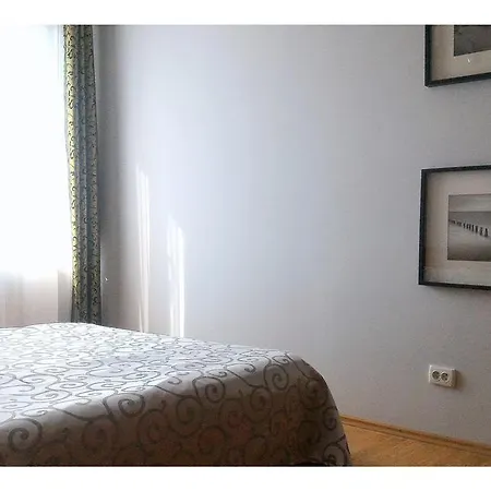 Old-Town Unirii Apartments * בוקרשט