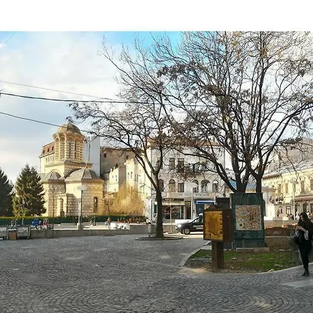 Old-Town Unirii Apartments דירה *